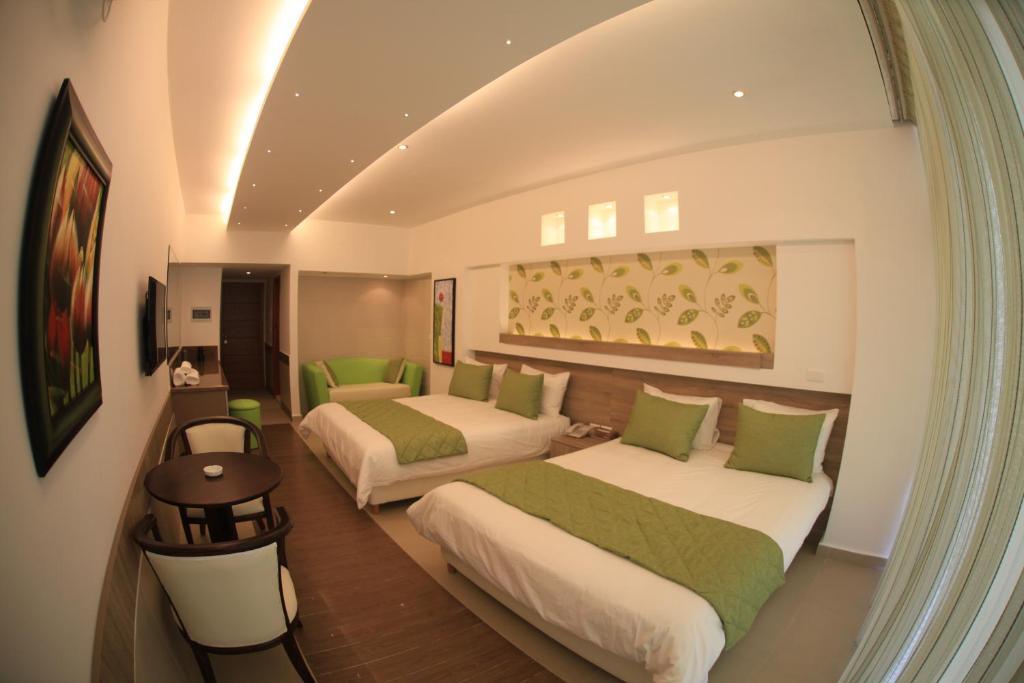 Sawary Beach Hotel בטרון חדר תמונה